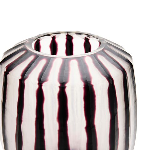 Banda Vase Garnet