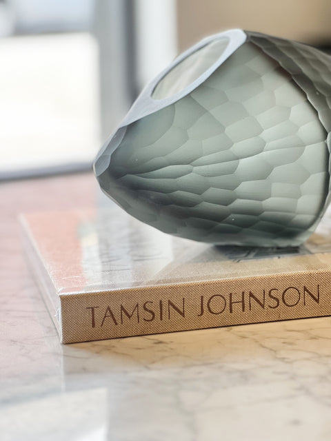 Diamond Vase - Smoke