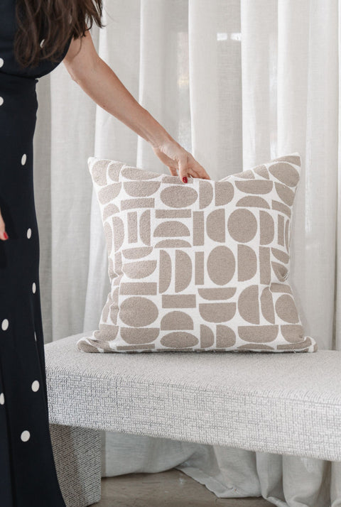 Pebble Cushion