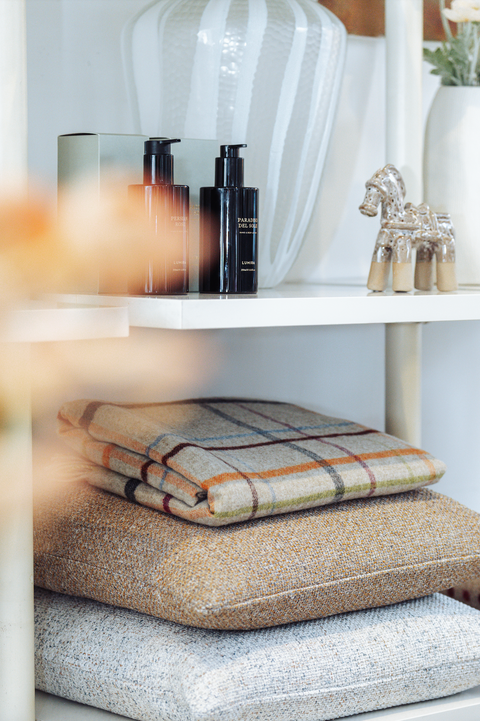 Bronte Windowpane Throw - Beige/Multi