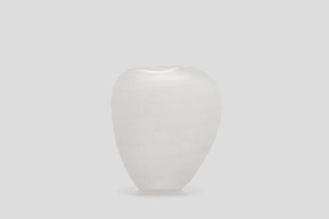 Akoya Vase